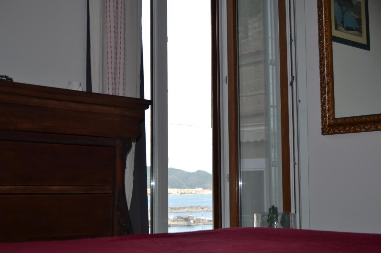 B&B Charming House Salerno Exterior photo
